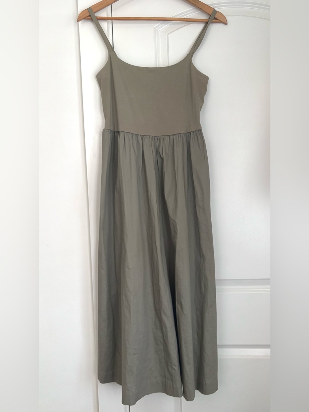 Old Navy Olive Green Spaghetti Strap Midi dress